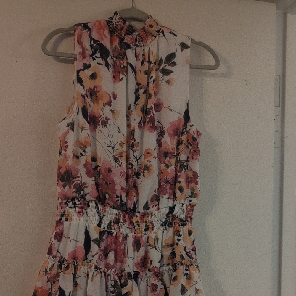 Floral Sleeveless Midi Dress